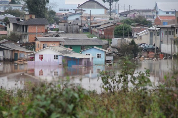 lages - governador acompanha situacao da cidade afetada pela chuva 20170606 1952013928