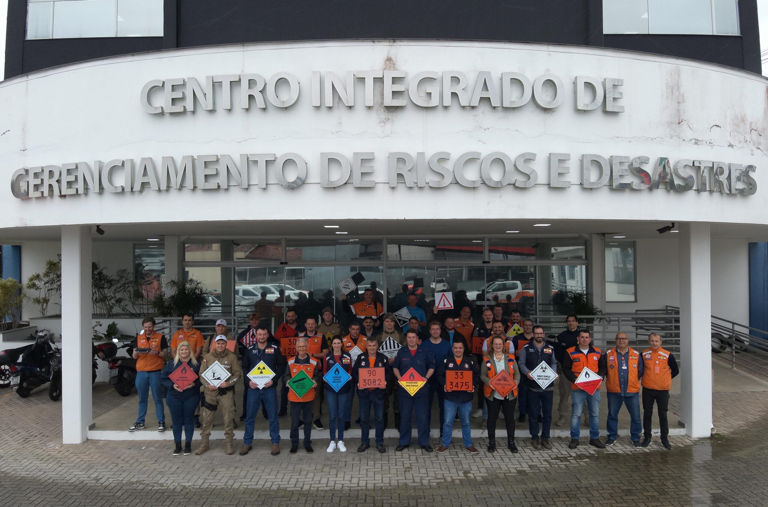 Proteção e Defesa Civil oferece Curso de Gestão e Emergência com Produtos Perigosos