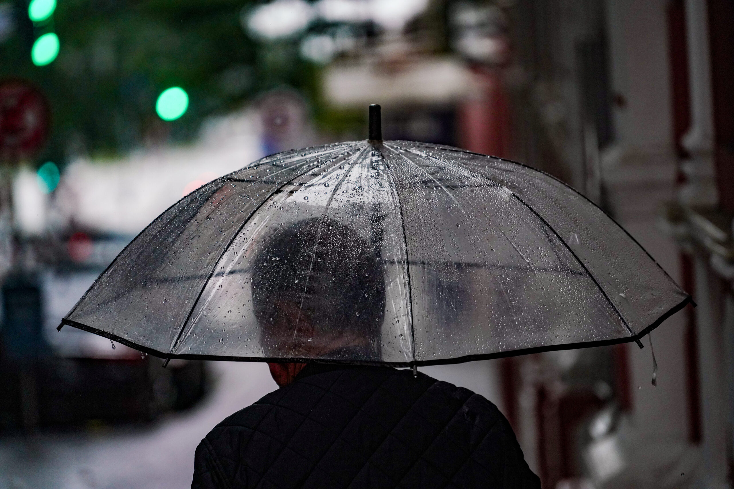 Semana começa com instabilidades e risco de chuva intensa em Santa Catarina